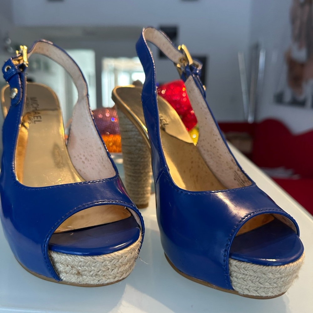 Michael Kors Royal Blue Platform Sandals Woven Heel size 7